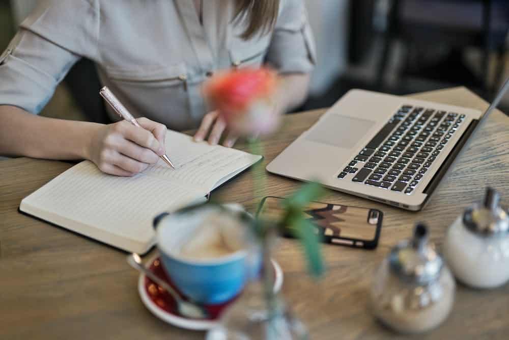 How to Become a Property Manager for Vacation Rentals