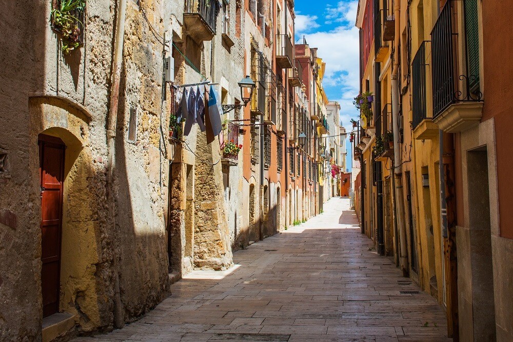 Definición de apartamento turístico y VUT en Cataluña