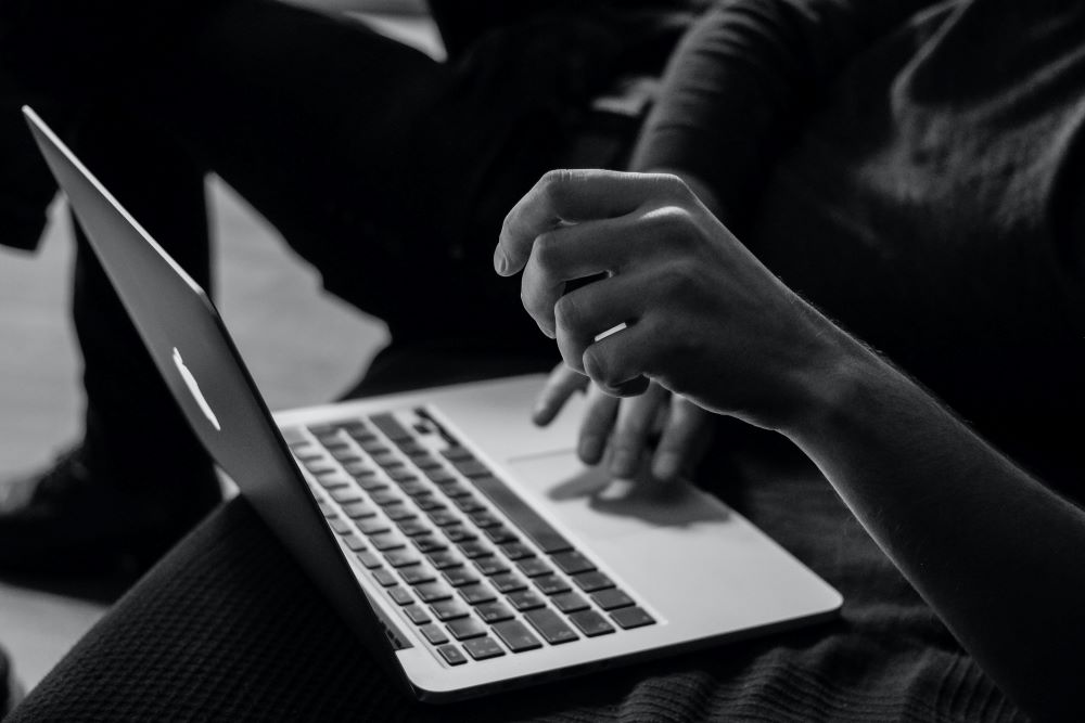 laptop listing