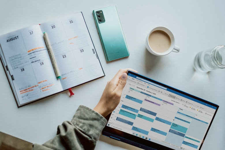 calendário alojamento local